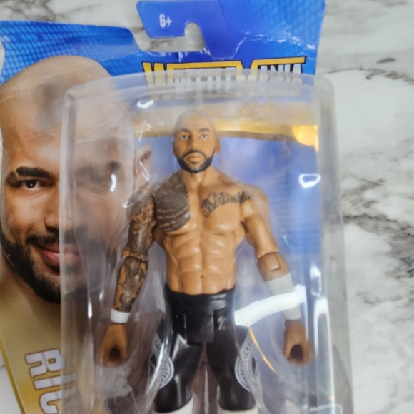 New WWE WrestleMania Ricochet Wrestler Toy - Picture 10 of 11